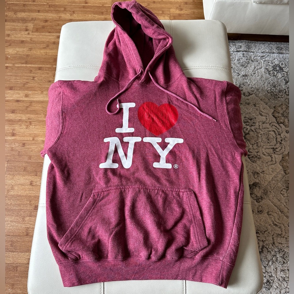 I love NY hoodie/ sweatshirt in size S